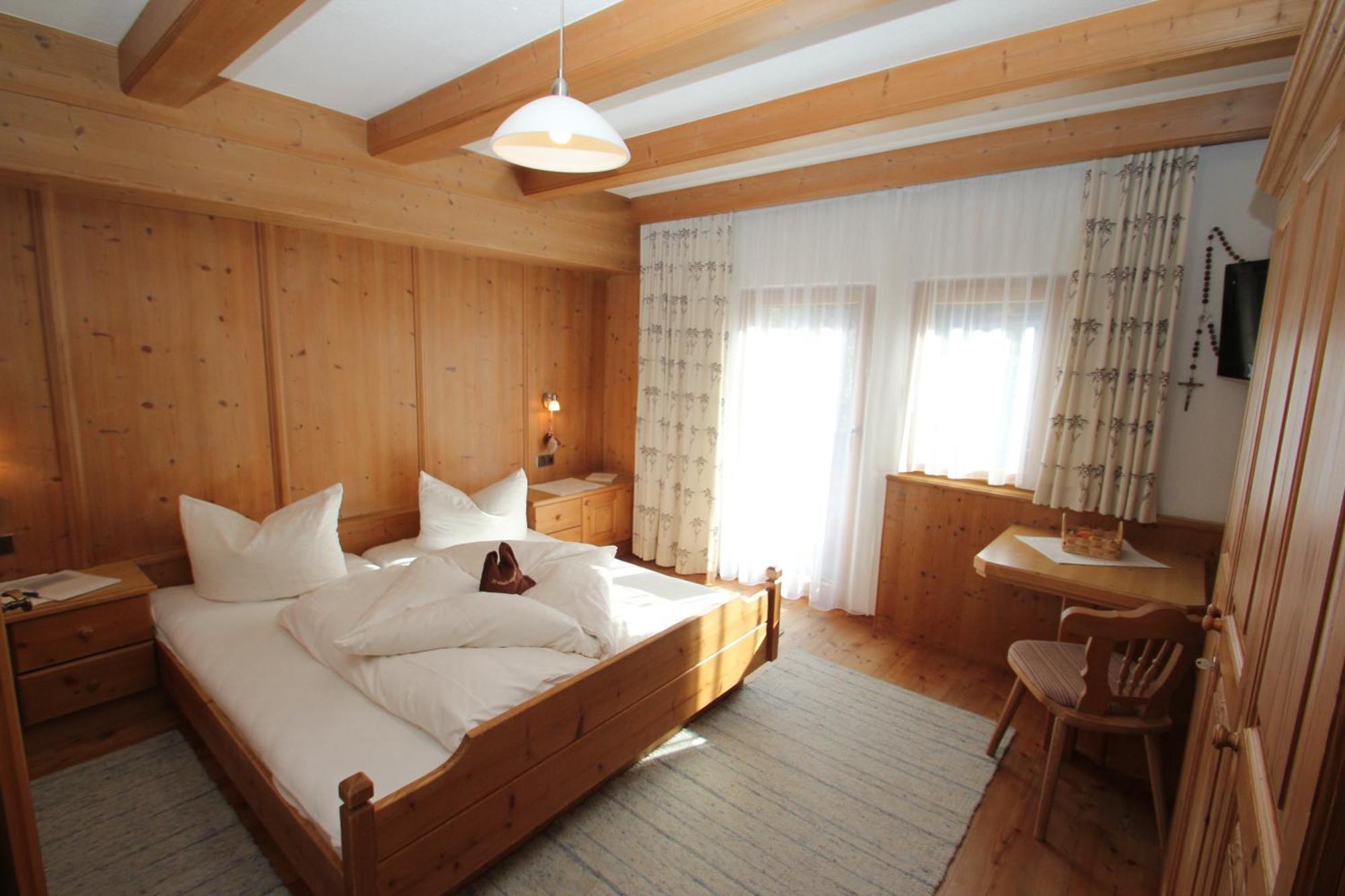 Haus Stefan Villa Langenfeld Room photo